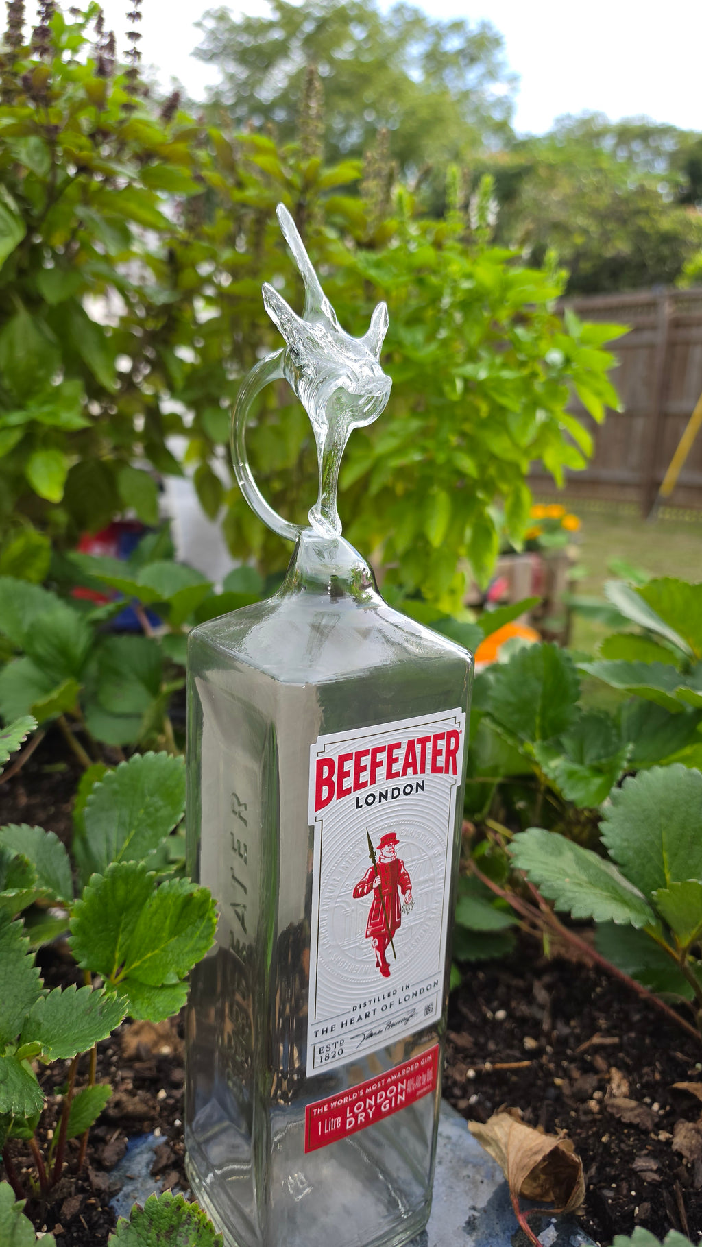 GIN SCULPTURE