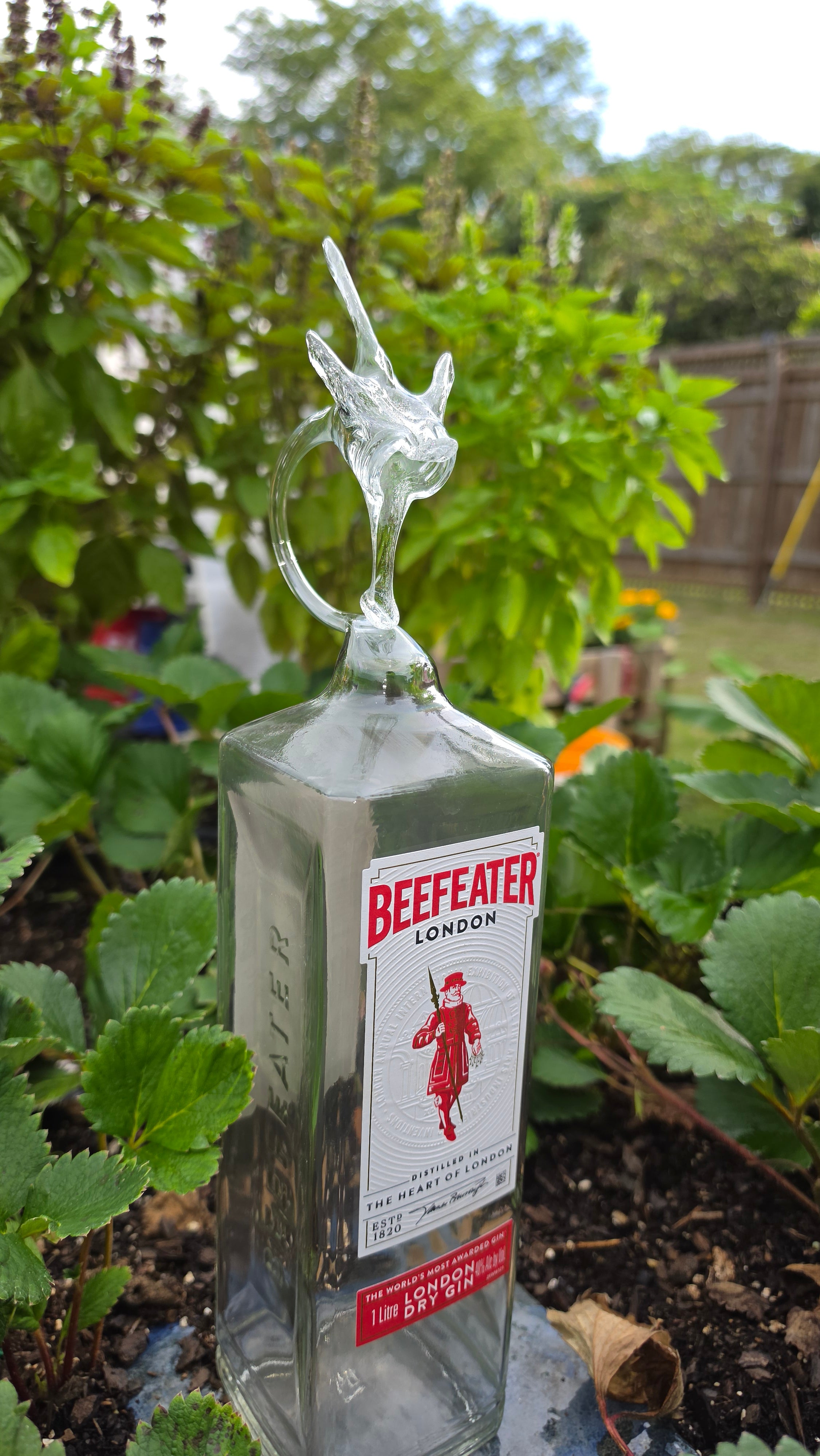 GIN SCULPTURE