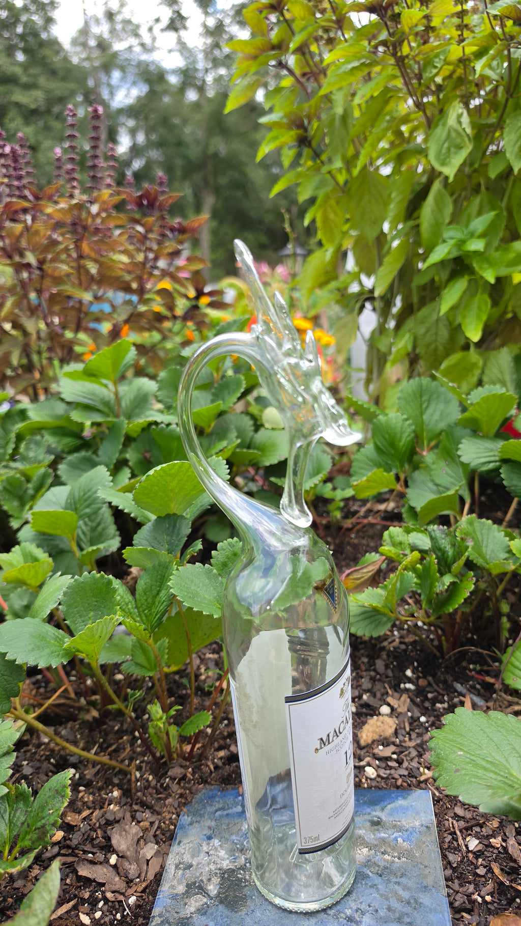 The Macallan Dragon Sculpture – Handcrafted Premium Whiskey Art
