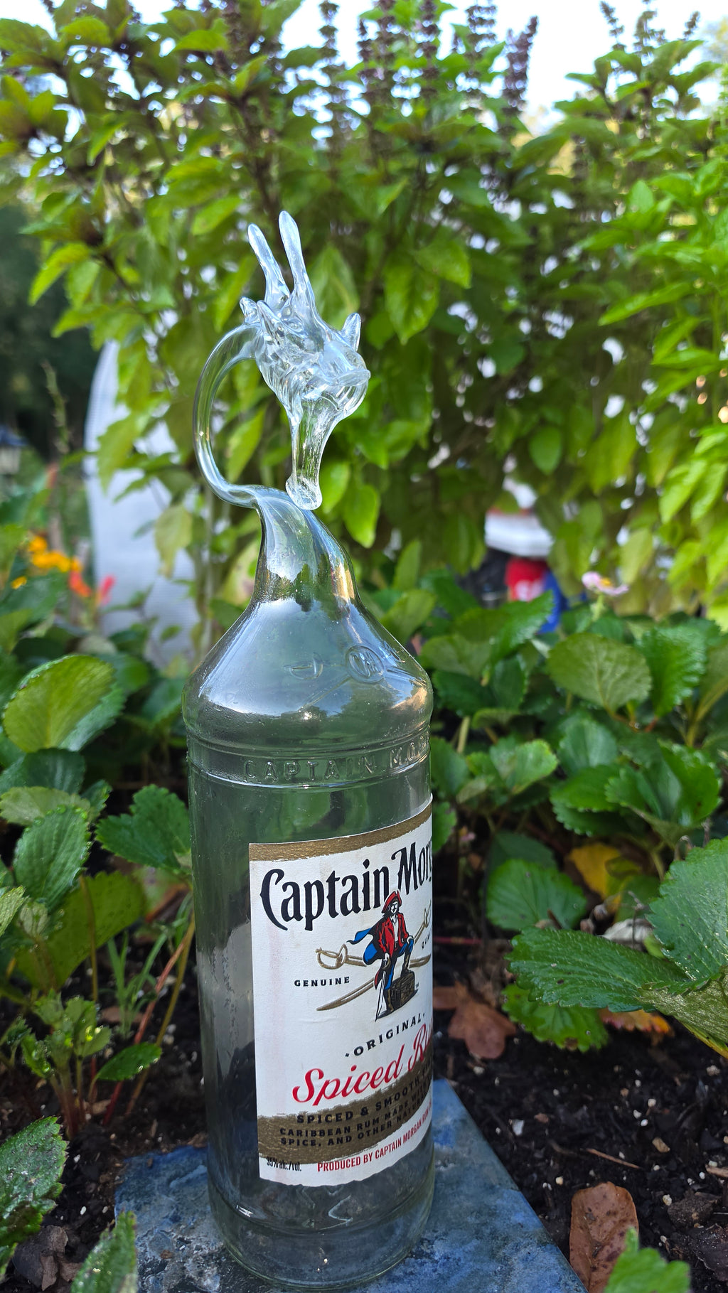 Captain Morgan Spiced Rum Dragon Bottle Sculpture – Handcrafted Bar Art | Essenar
