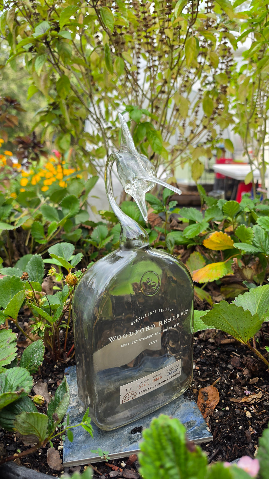 Woodford Reserve Bourbon Marlin Bottle Sculpture – Handcrafted Glass Art | Essenar