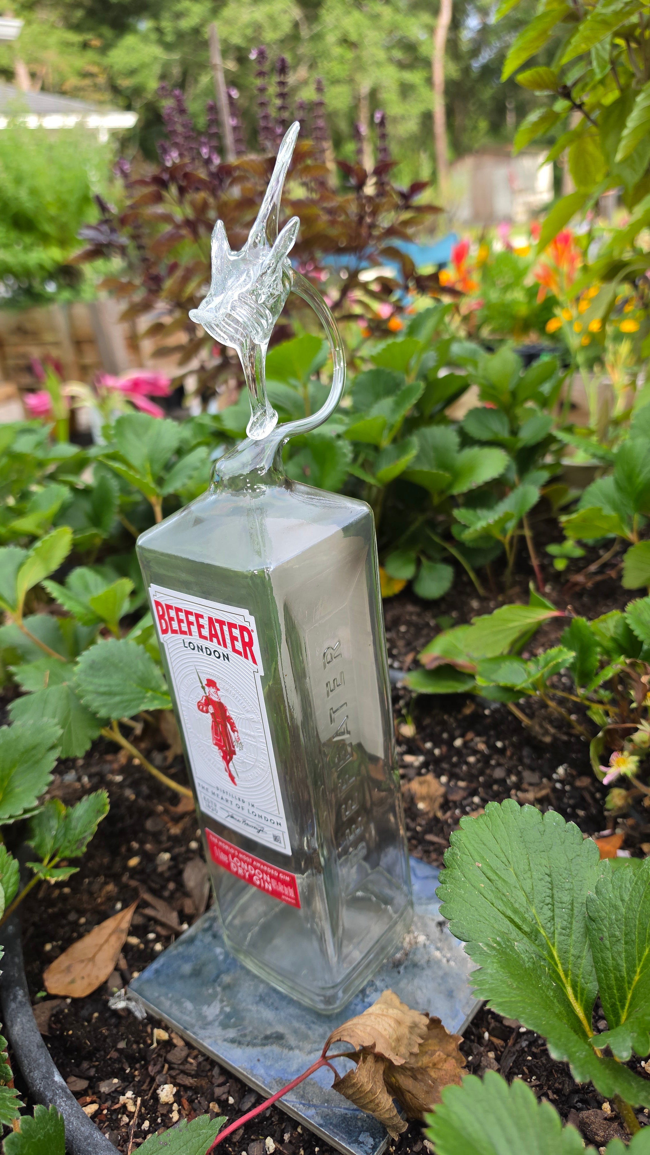 GIN SCULPTURE